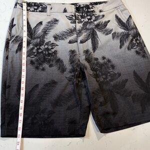 CSG Tropical Palm Tree Print Shorts Mens 38 Grey Black White Ombre